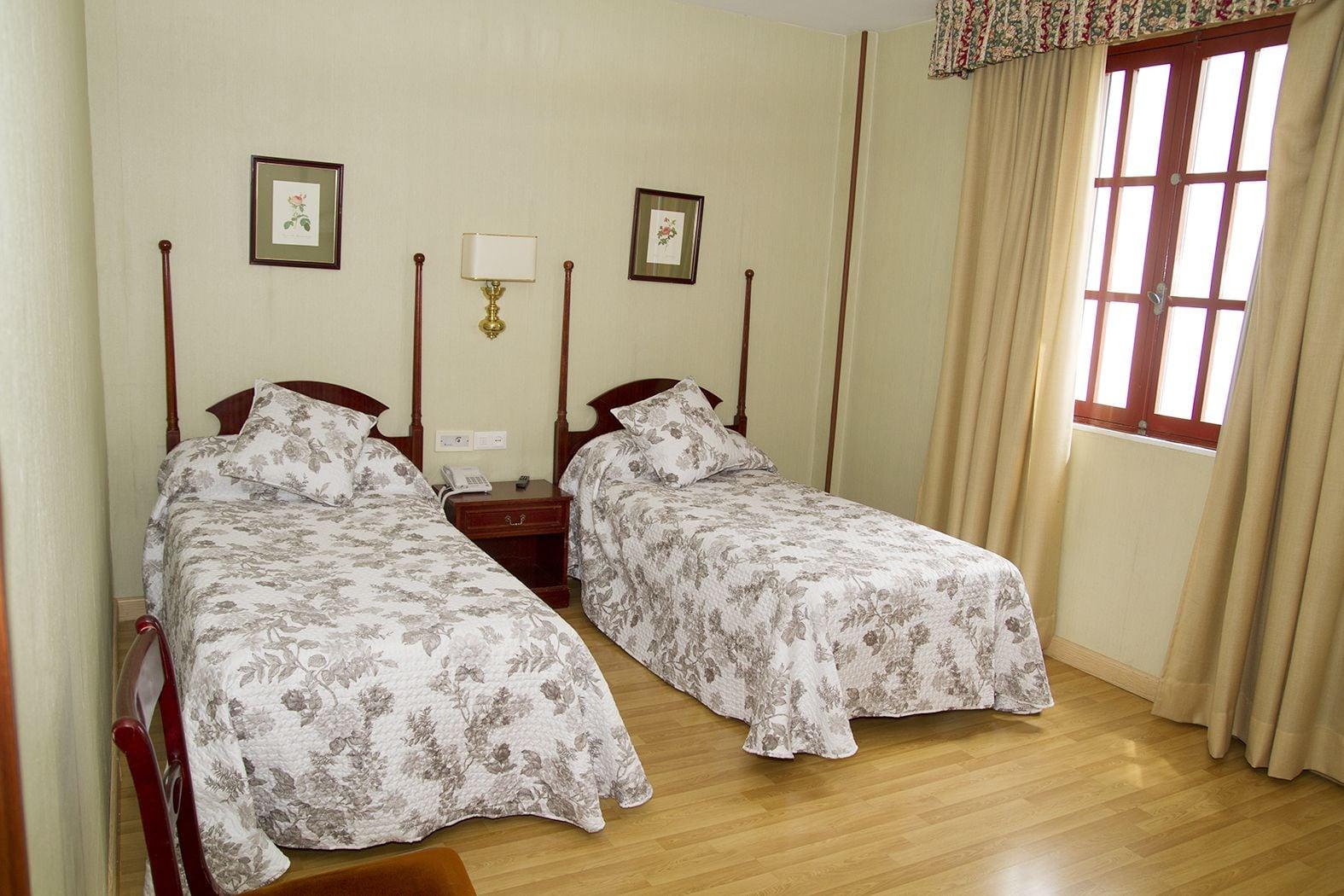 Hotel Sierra De Арасена Екстер'єр фото