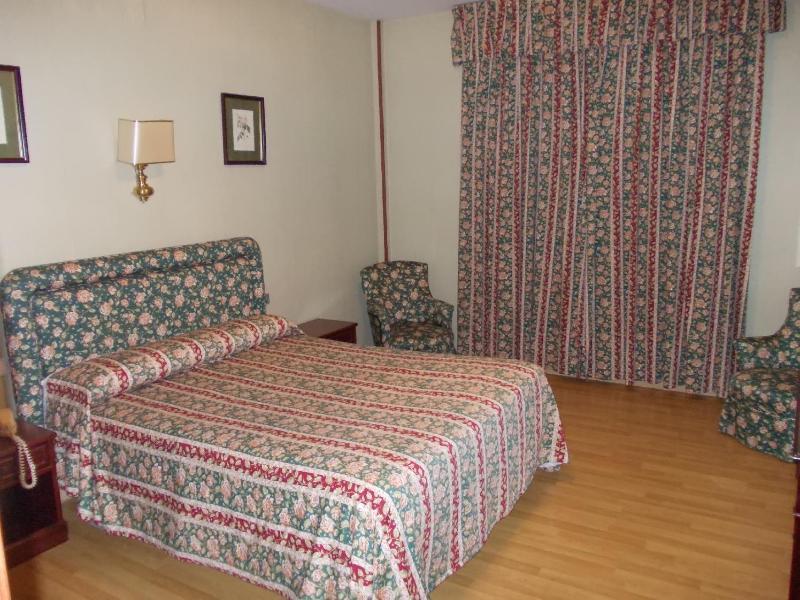 Hotel Sierra De Арасена Екстер'єр фото