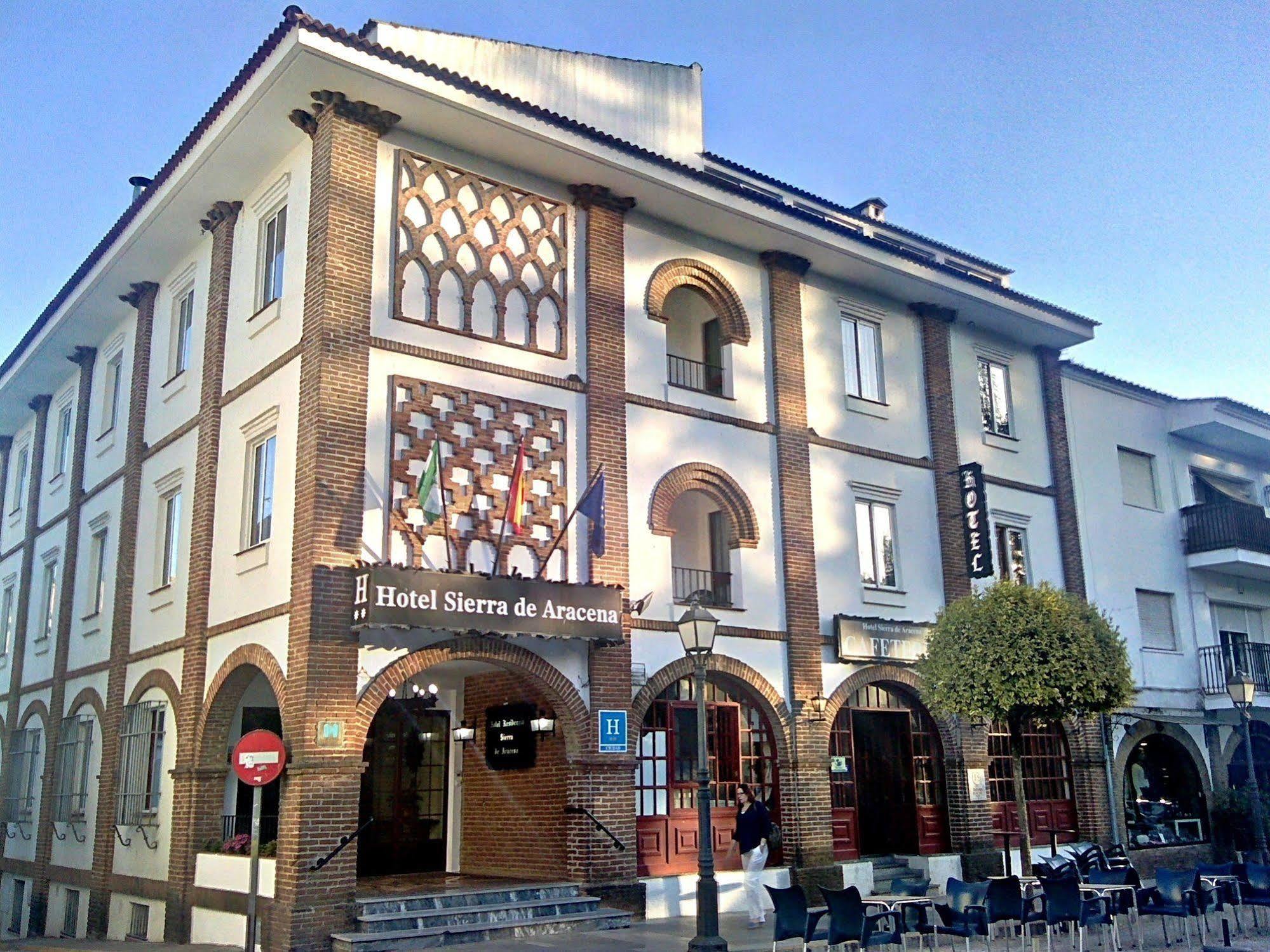Hotel Sierra De Арасена Екстер'єр фото