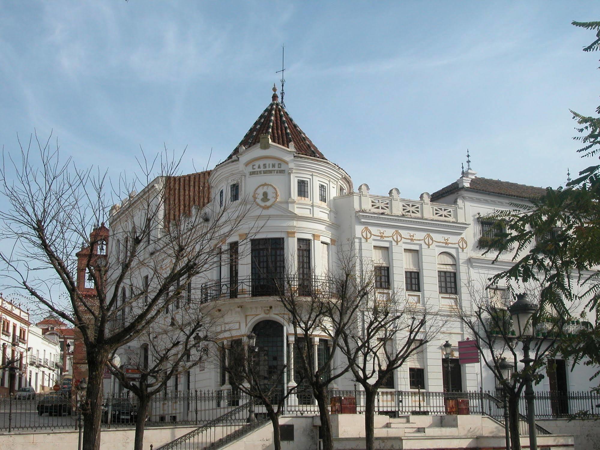 Hotel Sierra De Арасена Екстер'єр фото