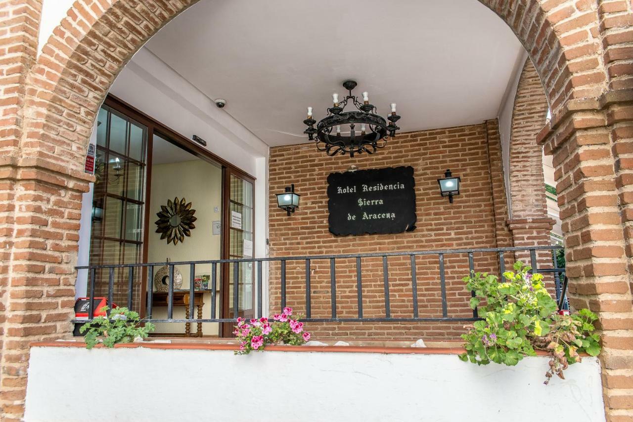Hotel Sierra De Арасена Екстер'єр фото